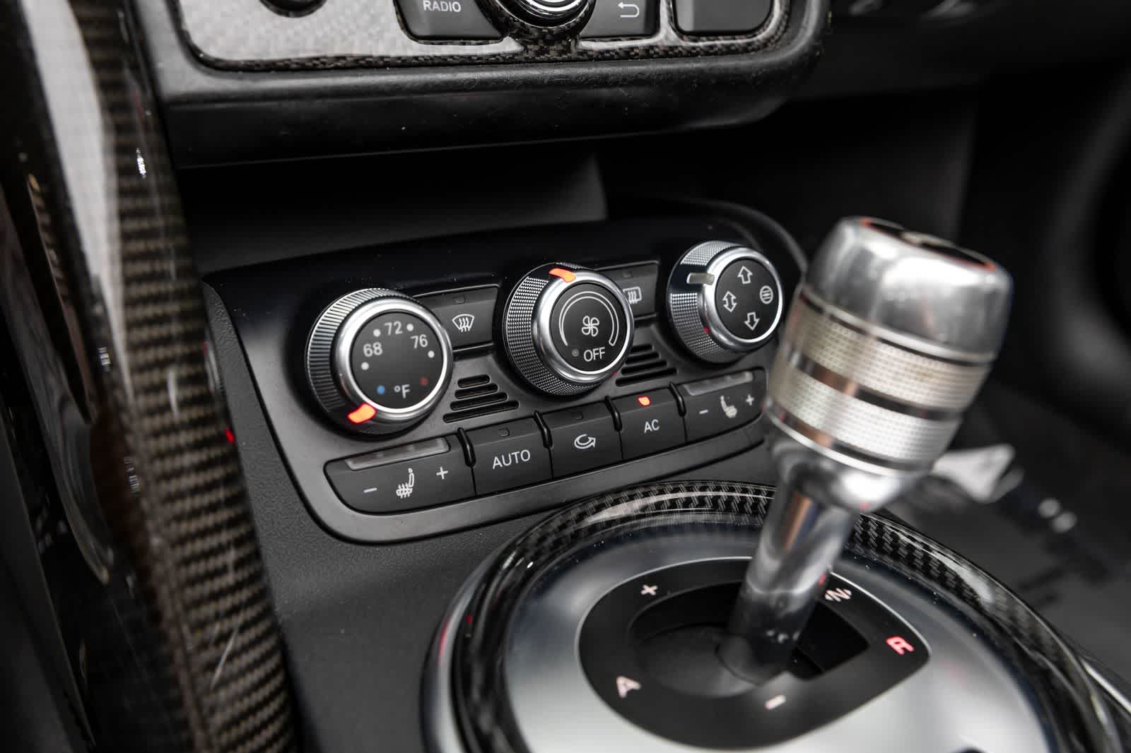 2011 Audi R8 5.2L