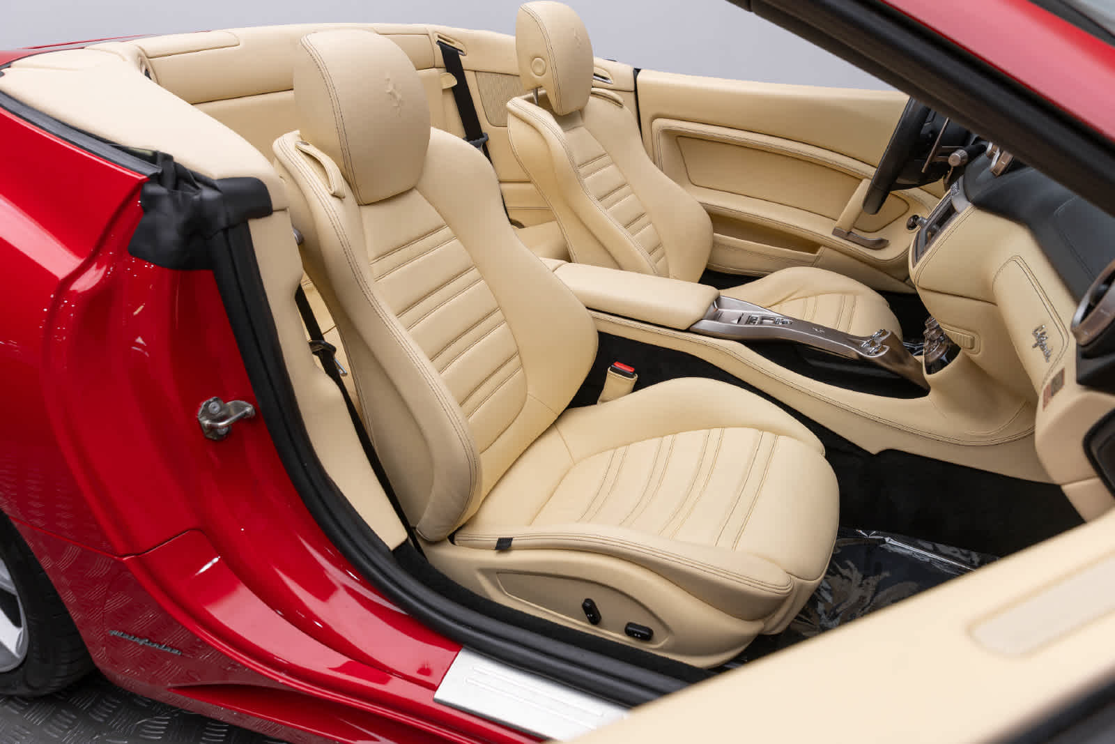 2010 Ferrari California 2dr Conv