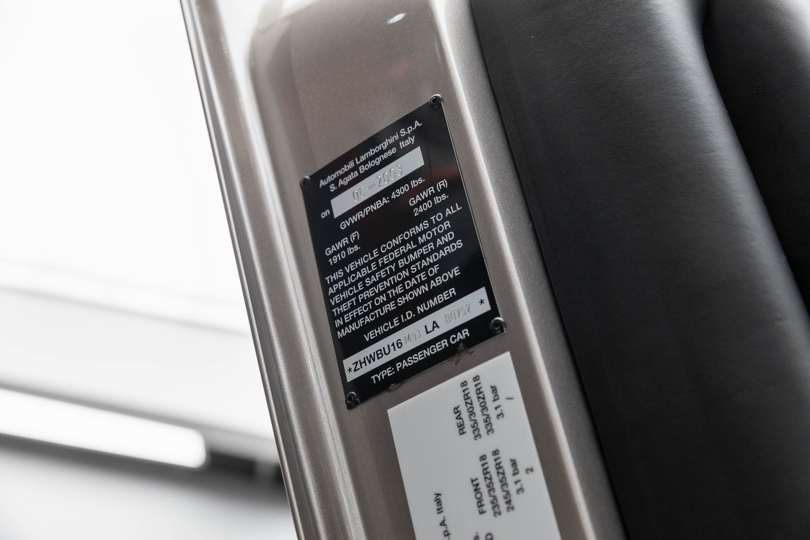 2003 Lamborghini Murcielago 6.2L 2dr Coupe