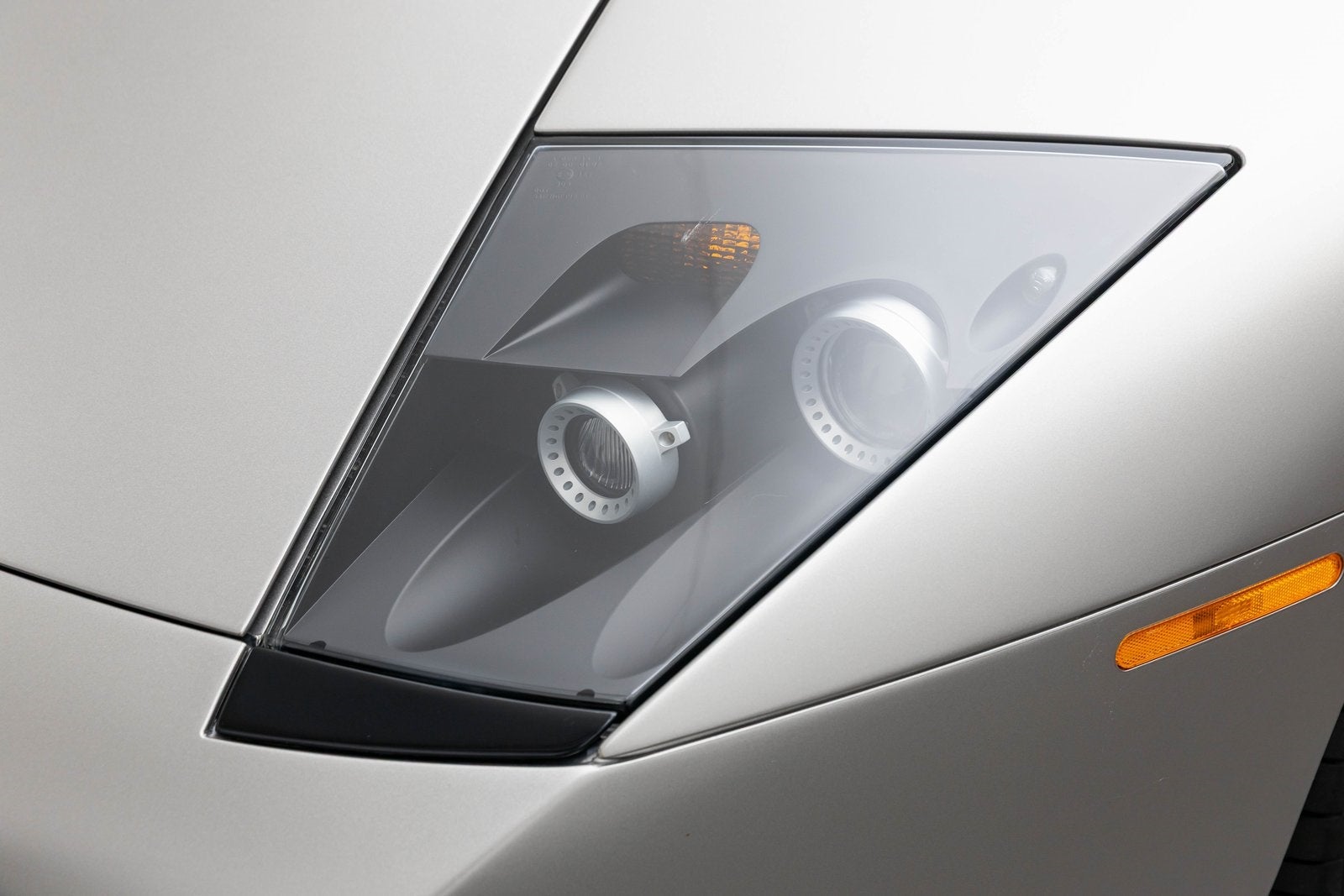 2003 Lamborghini Murcielago 6.2L 2dr Coupe