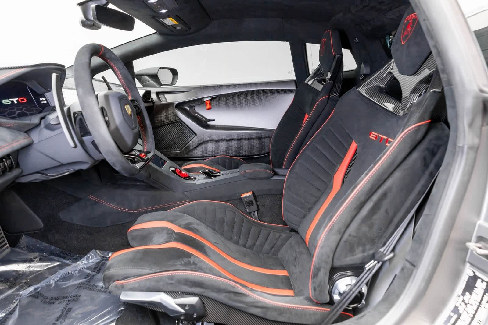 2022 Lamborghini Huracan STO Coupe