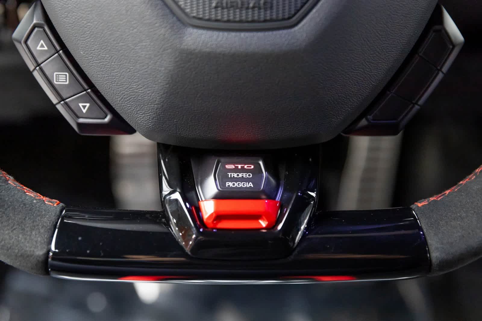 2022 Lamborghini Huracan STO Coupe