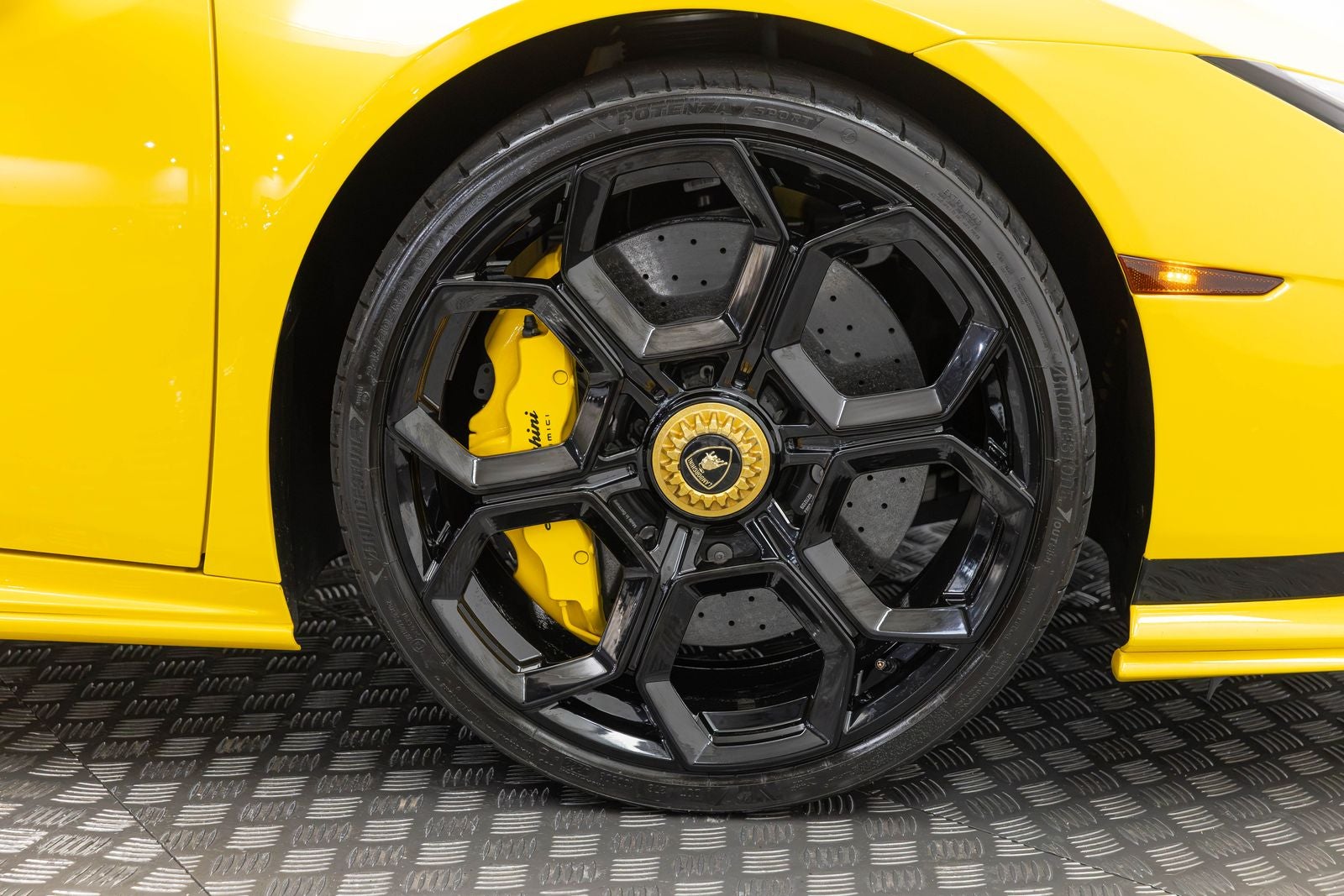 2023 Lamborghini Huracan Tecnica Coupe