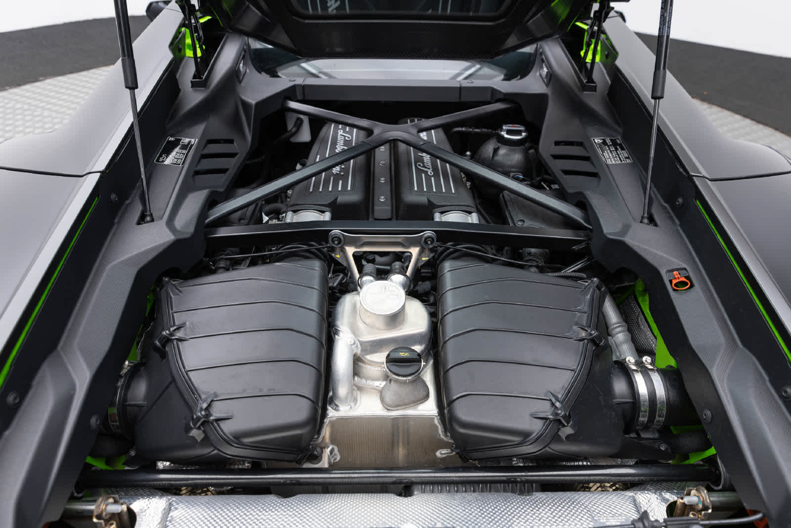2023 Lamborghini Huracan Tecnica Coupe