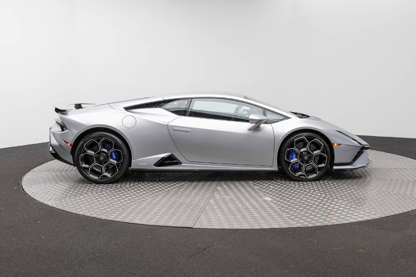 2023 Lamborghini Huracan Tecnica Coupe