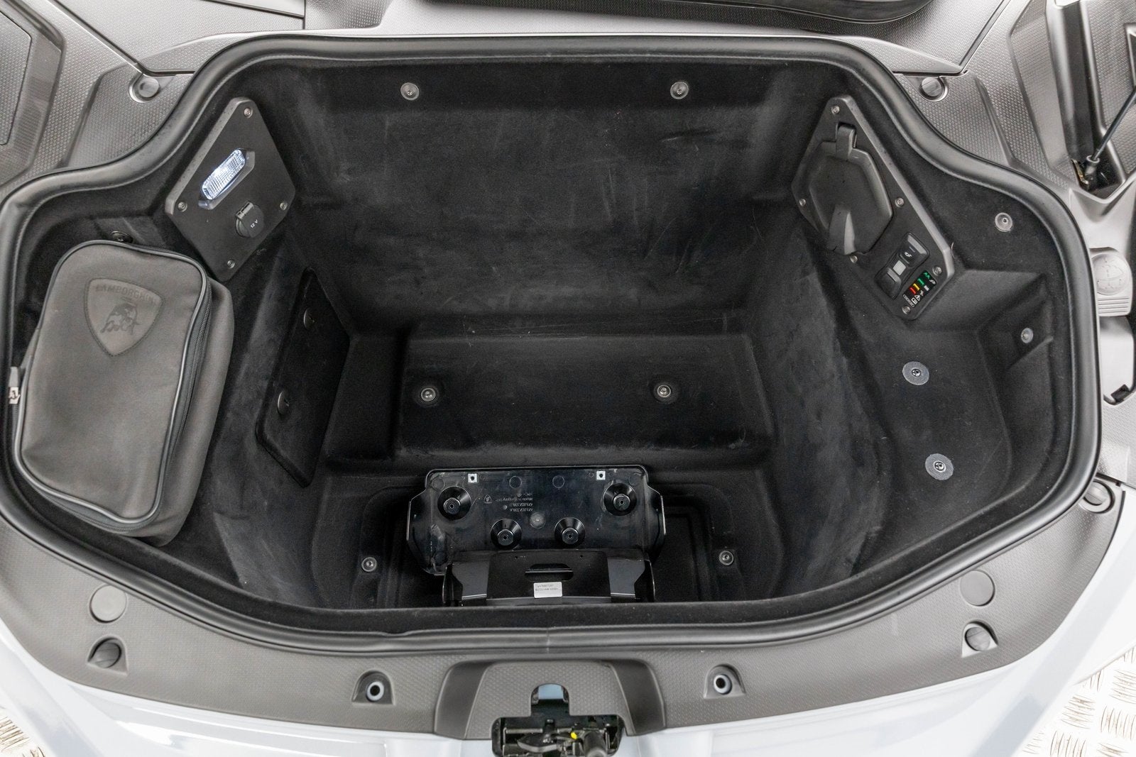 2024 Lamborghini Revuelto Coupe