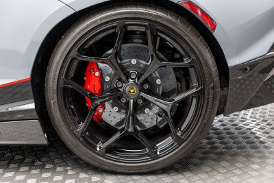 2024 Lamborghini Revuelto Coupe