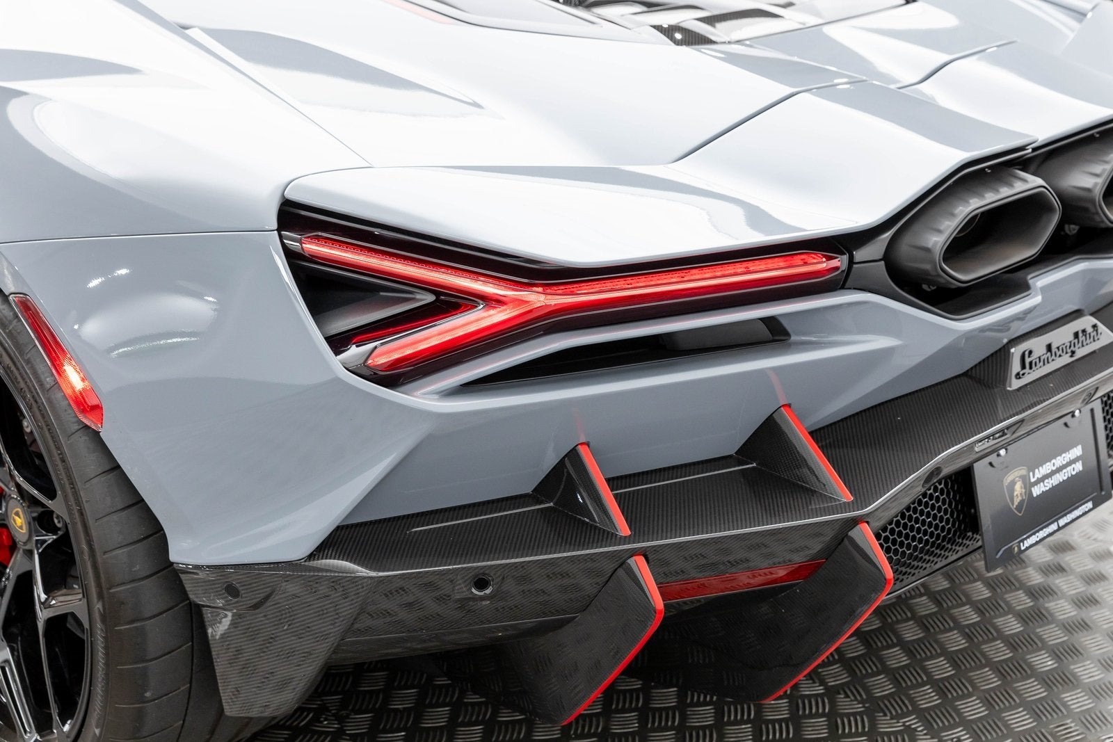 2024 Lamborghini Revuelto Coupe