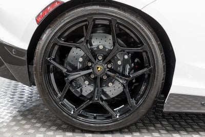 2024 Lamborghini Revuelto Coupe