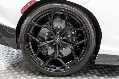 2024 Lamborghini Revuelto Coupe