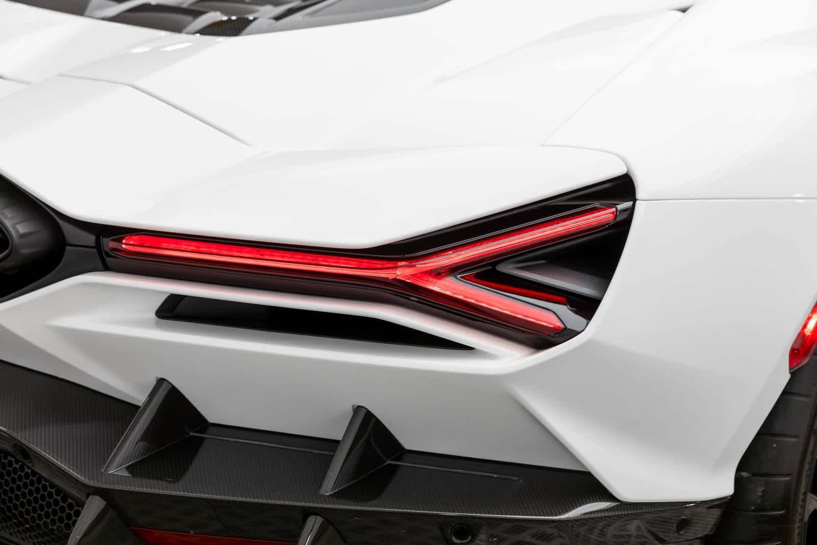 2024 Lamborghini Revuelto Coupe