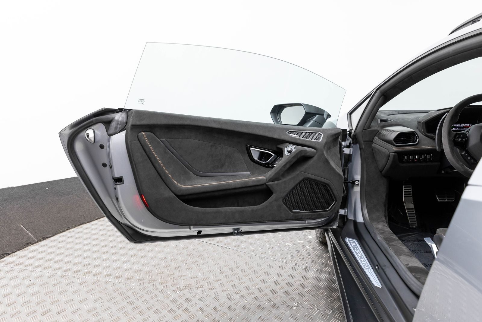 2024 Lamborghini Huracan Sterrato Coupe