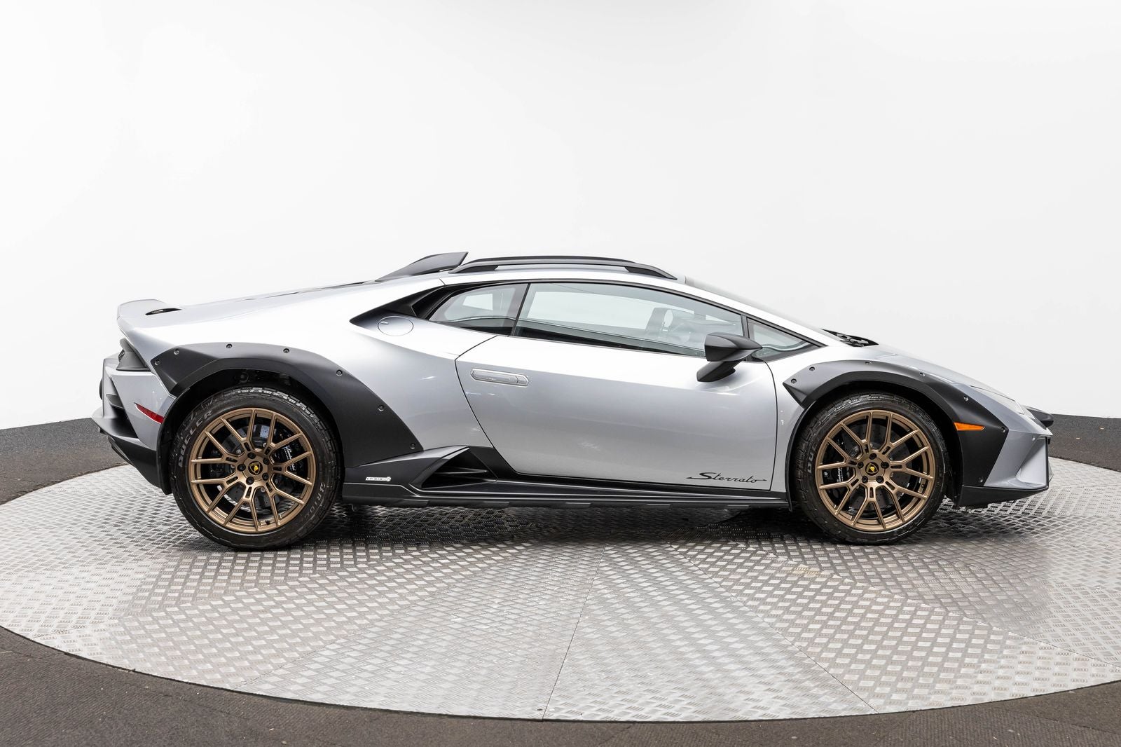 2024 Lamborghini Huracan Sterrato Coupe