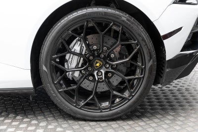 2020 Lamborghini Huracan EVO Spyder AWD