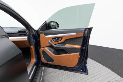 2021 Lamborghini Urus AWD