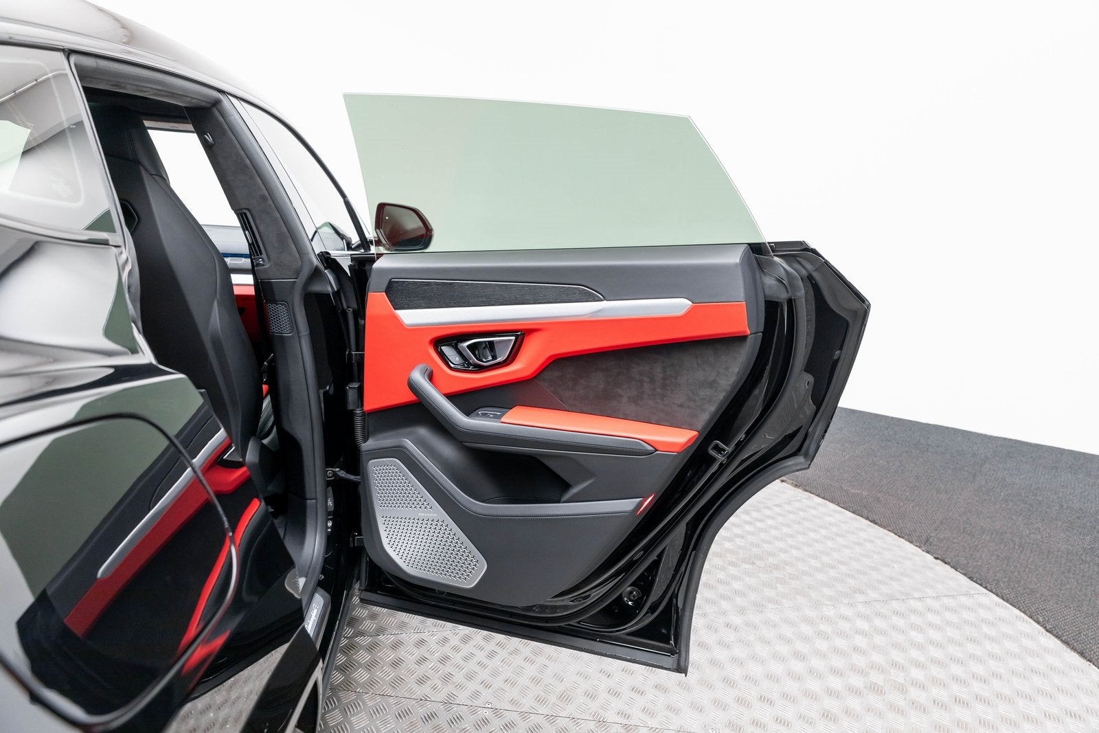 2022 Lamborghini Urus AWD