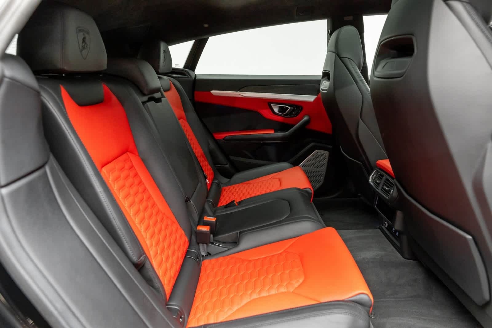 2022 Lamborghini Urus AWD