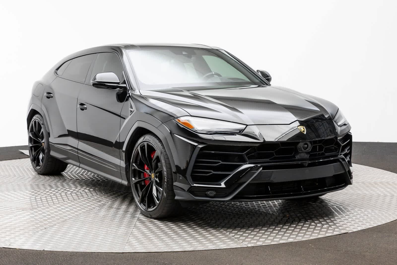 2022 Lamborghini Urus AWD