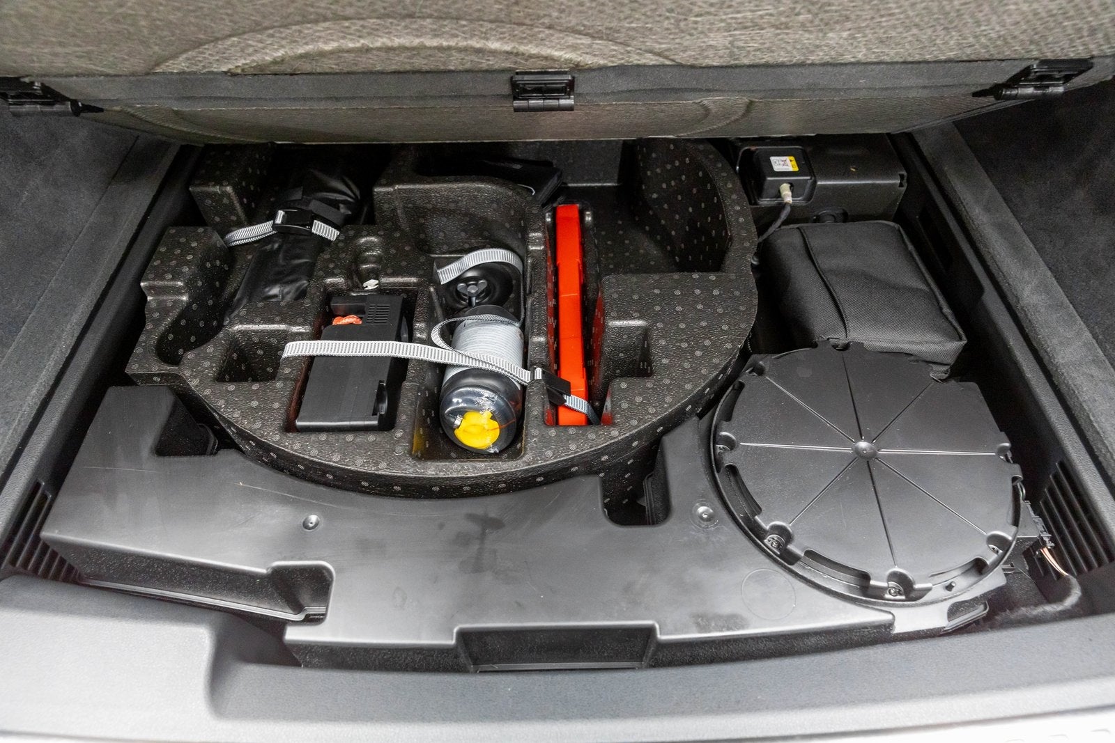 2022 Lamborghini Urus AWD