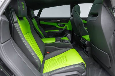 2022 Lamborghini Urus Graphite Capsule