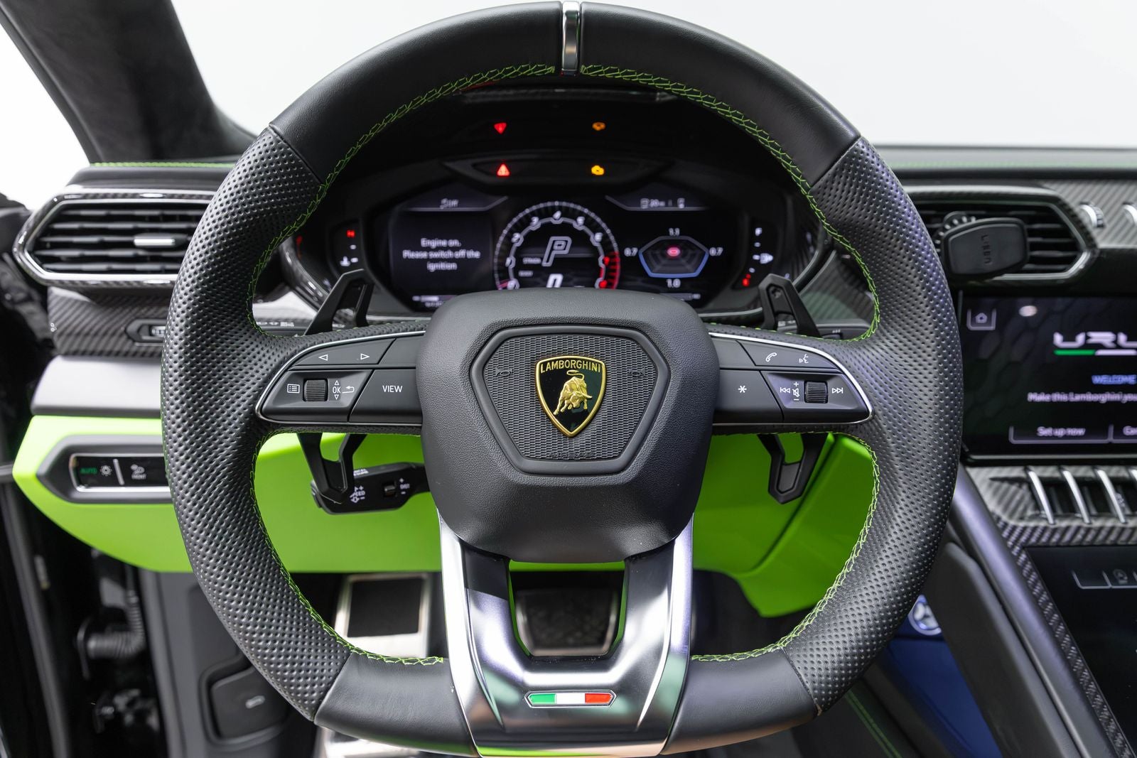 2022 Lamborghini Urus Graphite Capsule