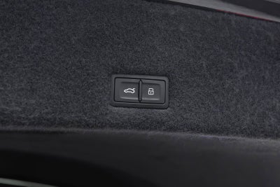 2022 Lamborghini Urus Graphite Capsule