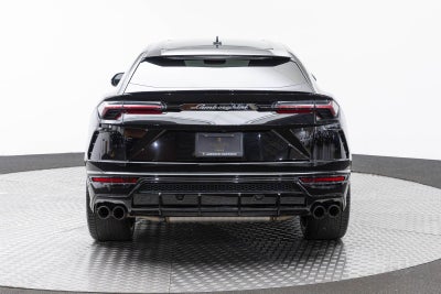 2022 Lamborghini Urus Graphite Capsule