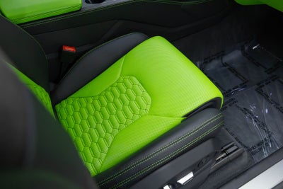 2022 Lamborghini Urus Graphite Capsule