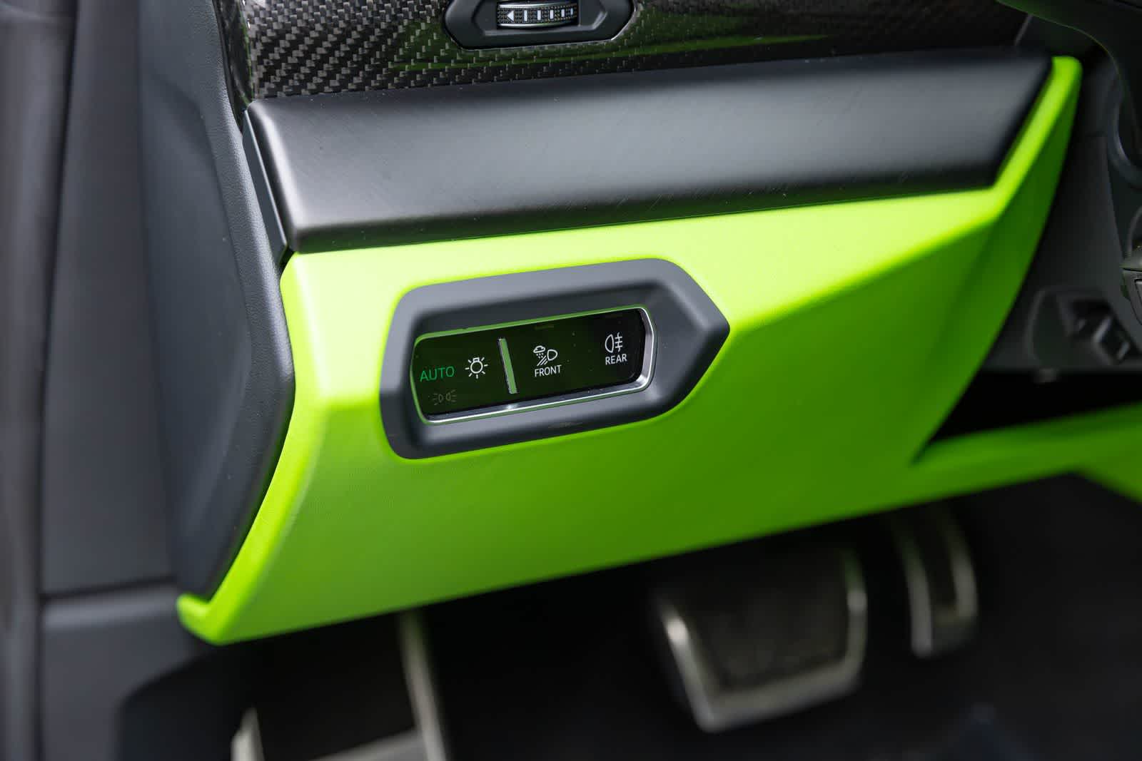 2022 Lamborghini Urus Graphite Capsule