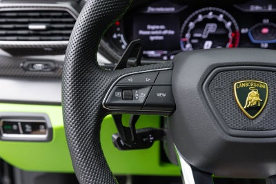 2022 Lamborghini Urus Graphite Capsule