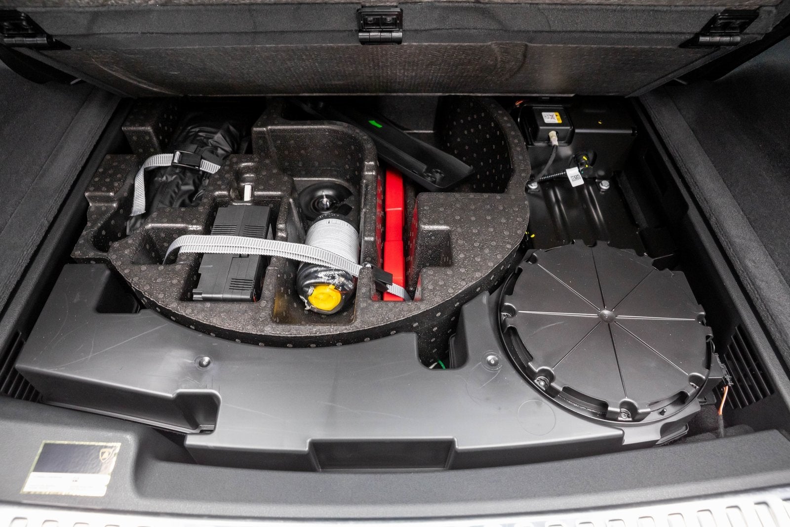 2023 Lamborghini Urus S