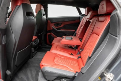 2023 Lamborghini Urus S