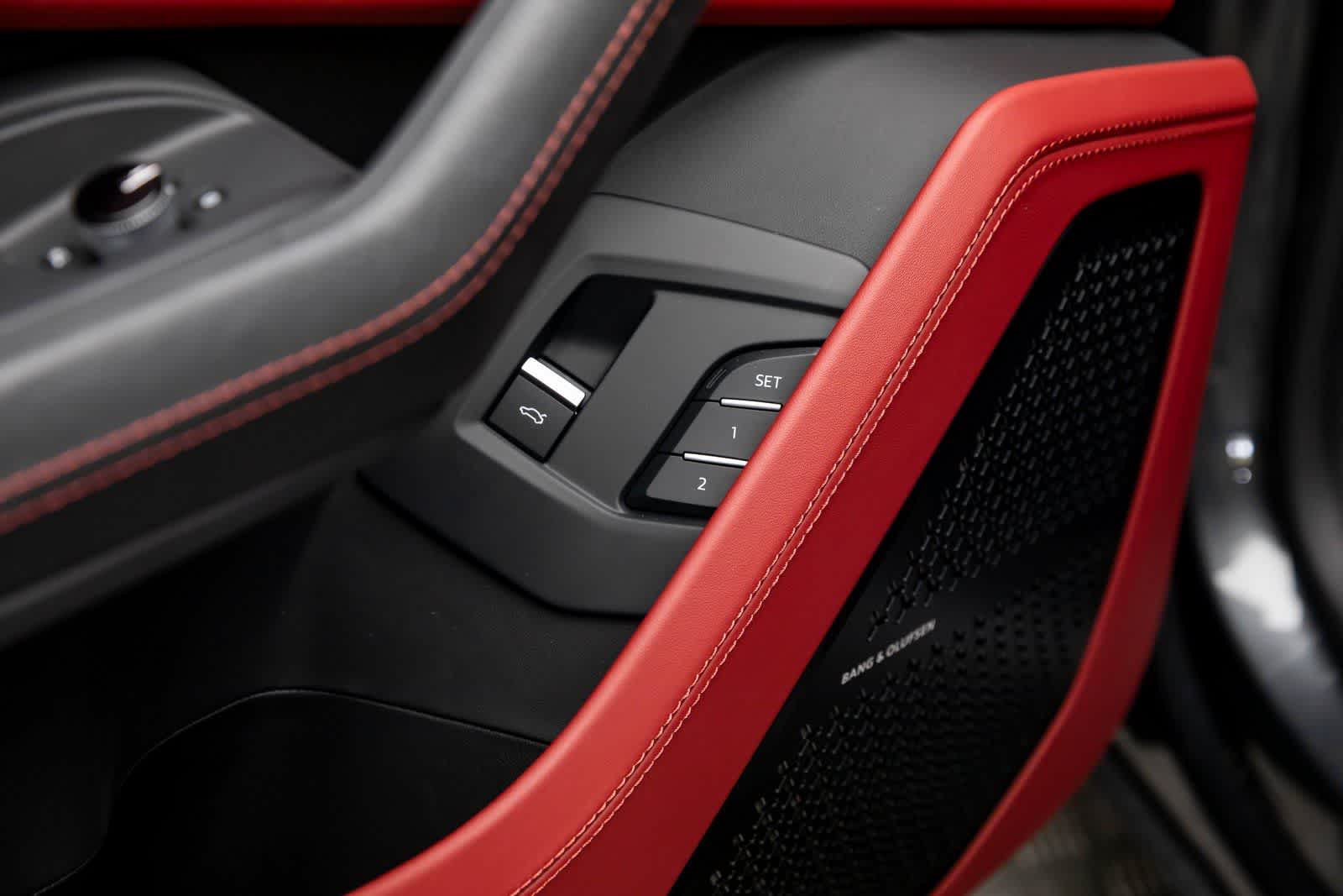 2023 Lamborghini Urus S