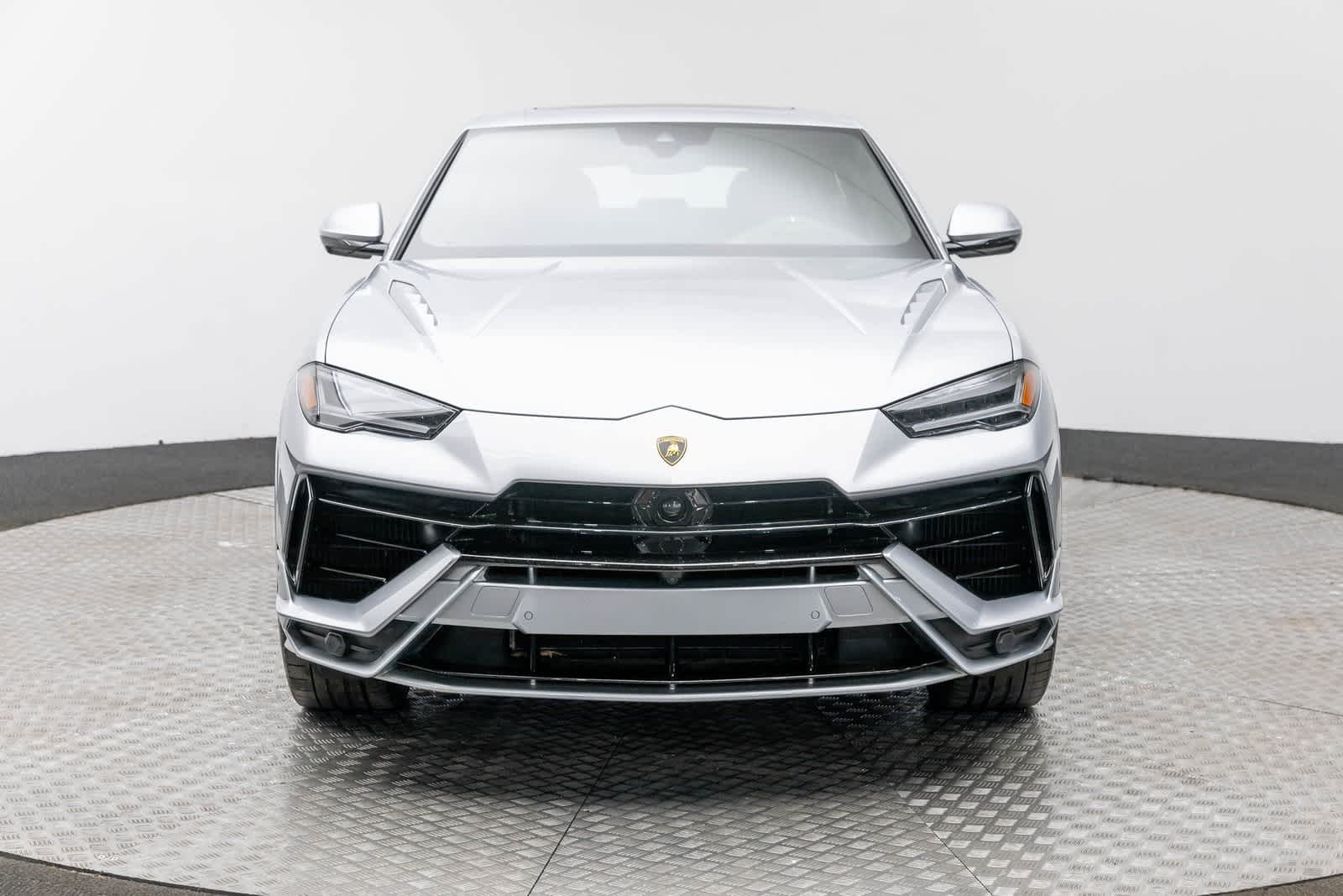 2023 Lamborghini Urus S