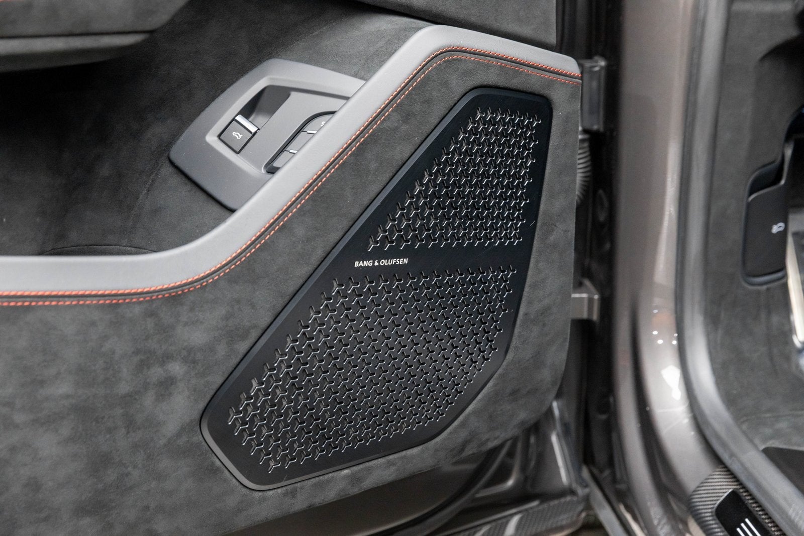 2023 Lamborghini Urus Performante