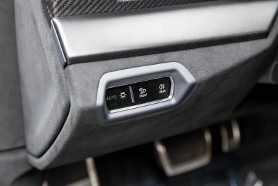 2023 Lamborghini Urus Performante