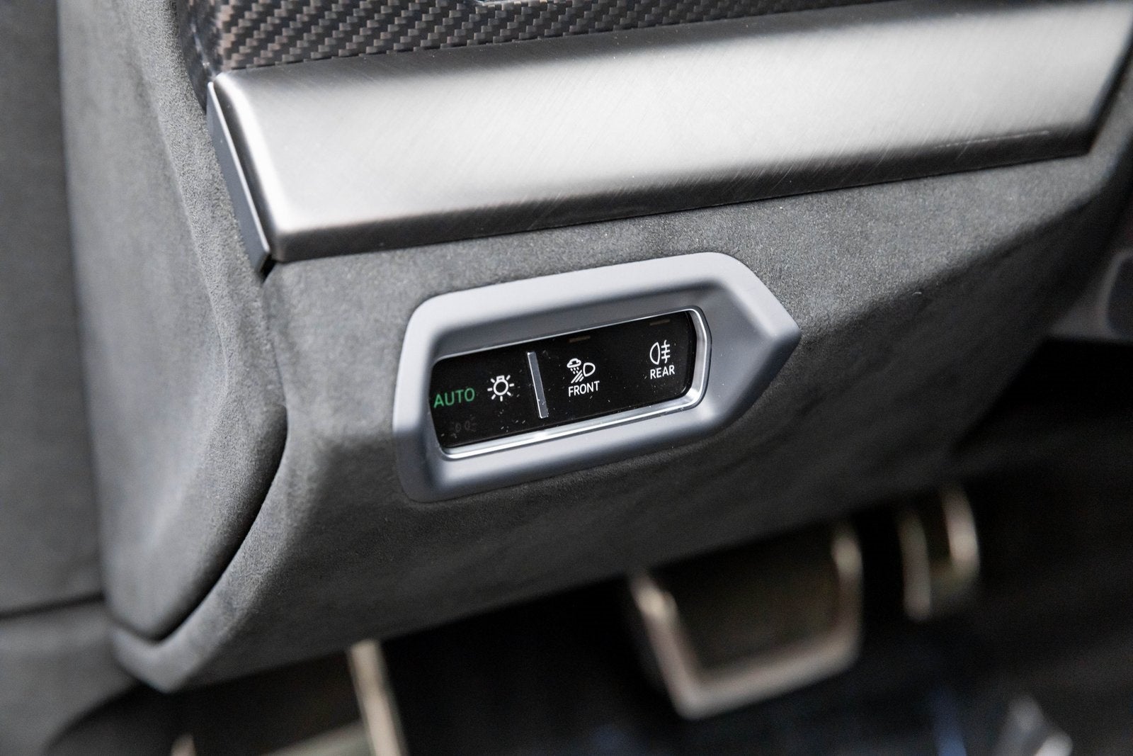 2023 Lamborghini Urus Performante