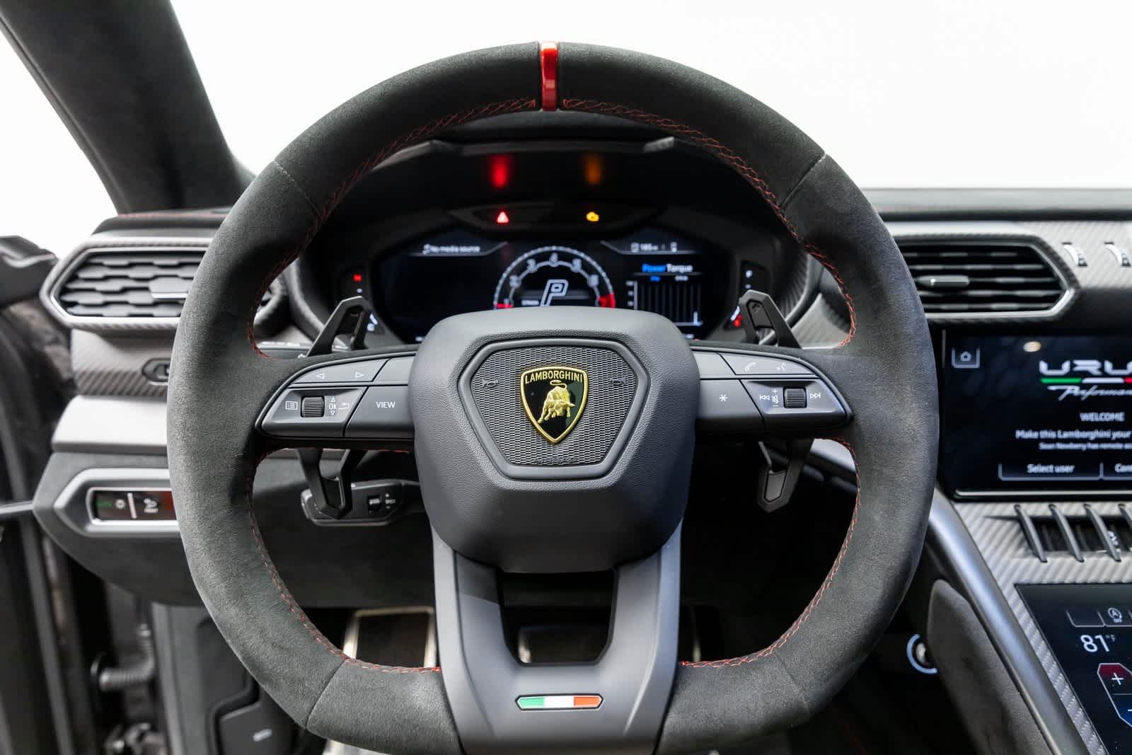 2023 Lamborghini Urus Performante