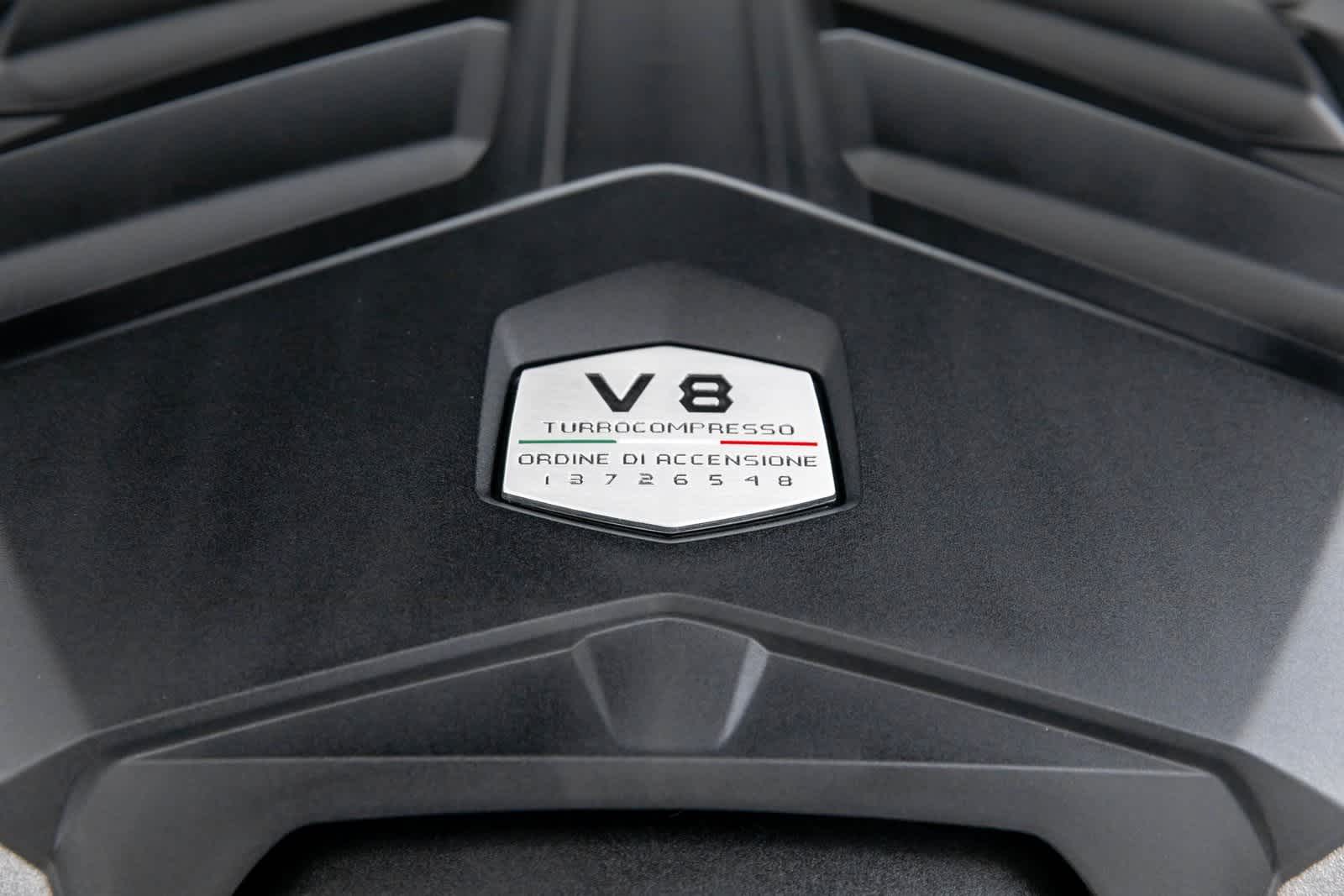 2023 Lamborghini Urus Performante