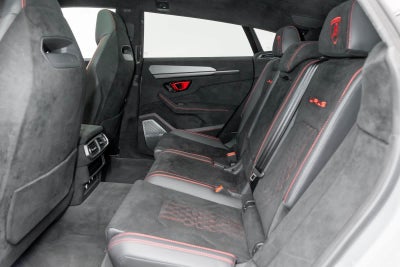 2024 Lamborghini Urus Performante