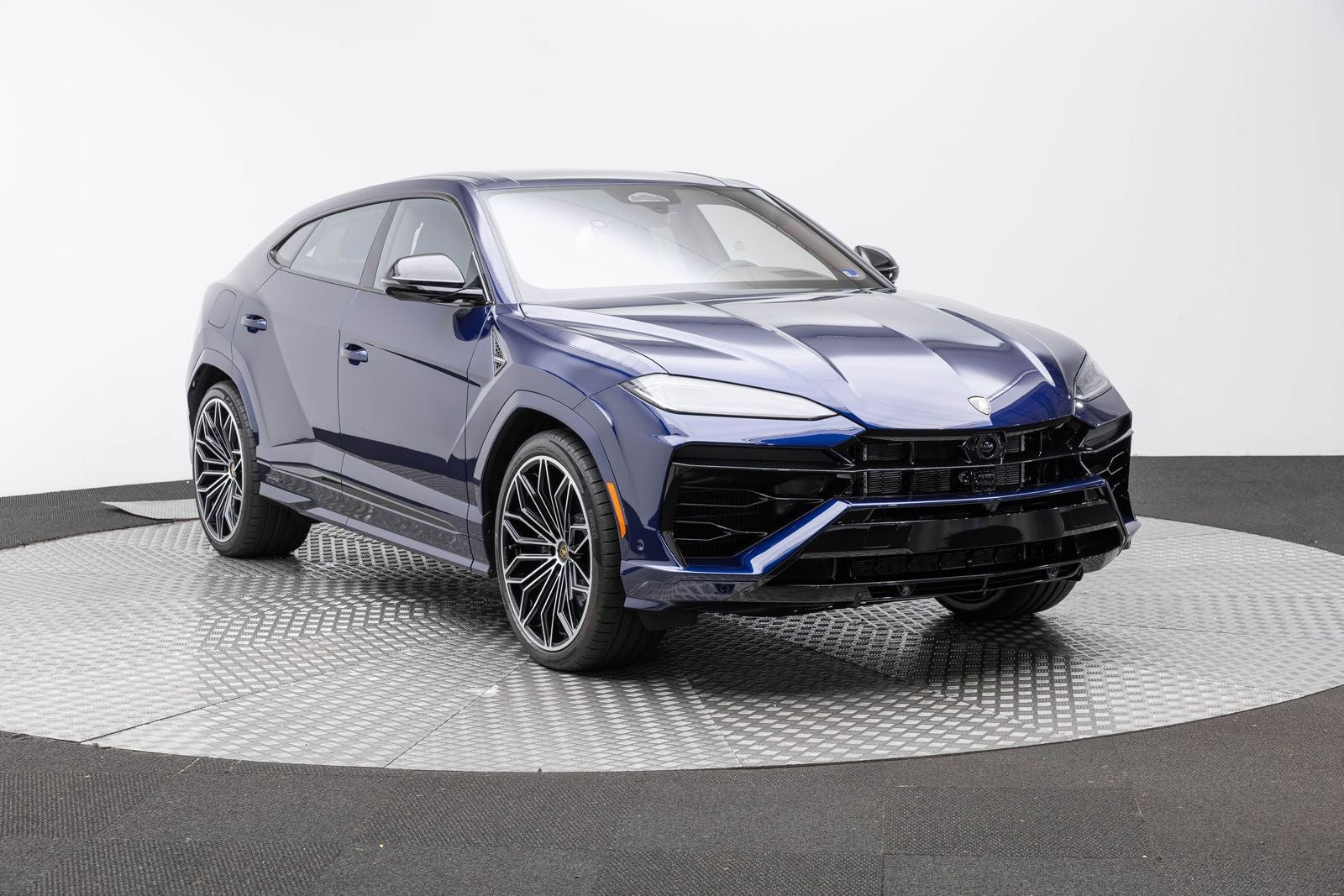 2026 Lamborghini Urus SE